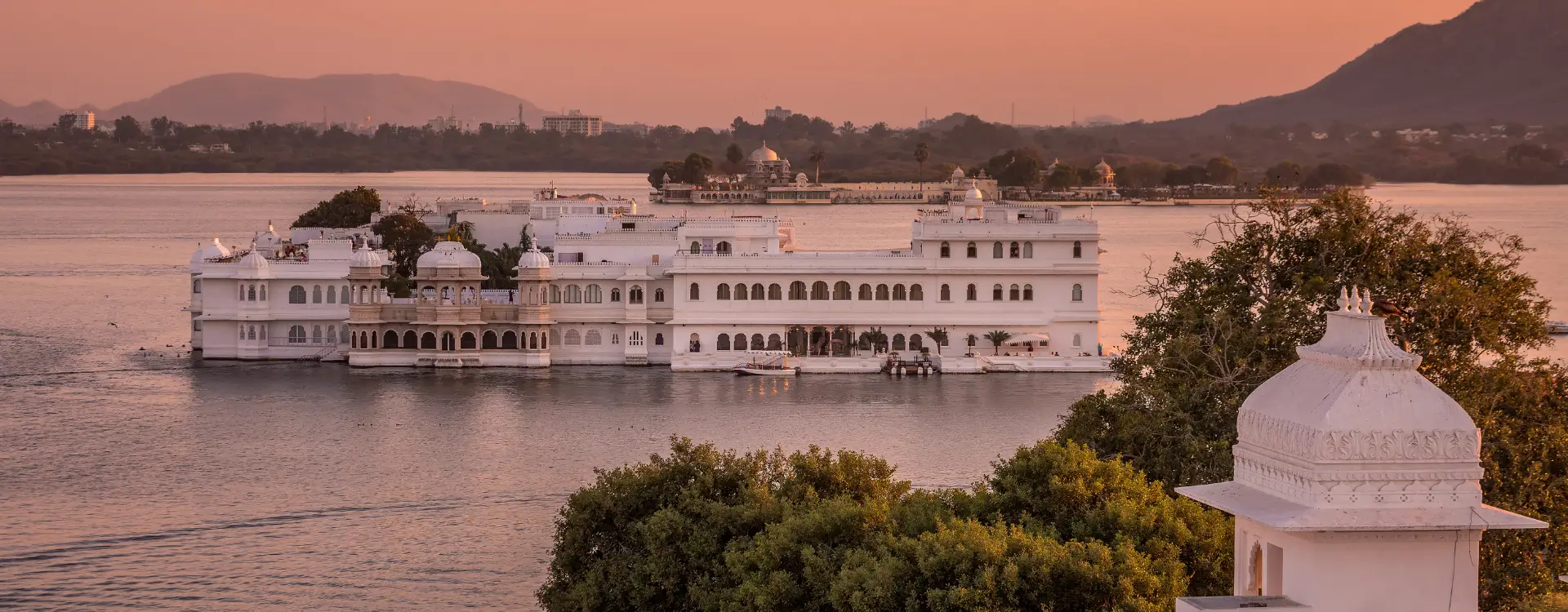sightseeing-in-udaipur-rajasthan